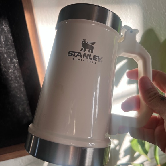 Stanley - Picture 4 of 5